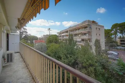 a balcony with a view of a building at FRGK 