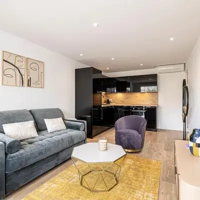 Magnificent 3room apartment quiet balcony