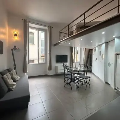 Charmant studio centre ville Cannes