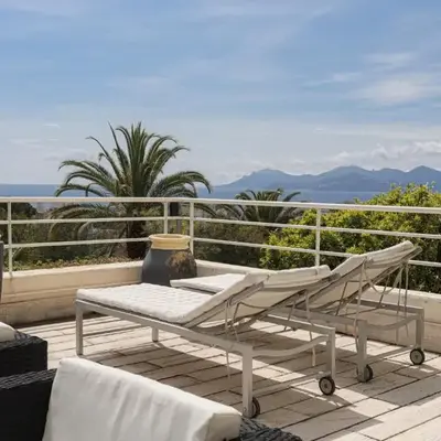 Cannes centre - Vue Mer