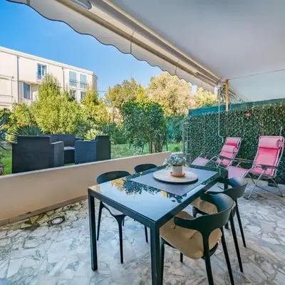 Studio avec terrasse et jardin arboré - 5 min hypercentre Cannes