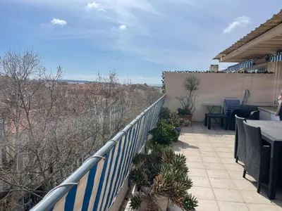 a balcony with a view of the grand canyon at Toit terrasse proche plages Croisette et Palais des Festivals in Cannes