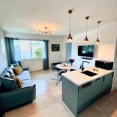 2 bedroom apartment in Cannes near the beach