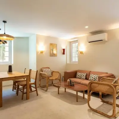 Modern Luxury Apartment 6 pax