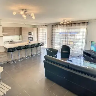 3 Bedrooms