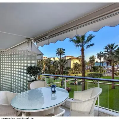 REF 761 - Cannes Croisette - Sea view apartment for rent