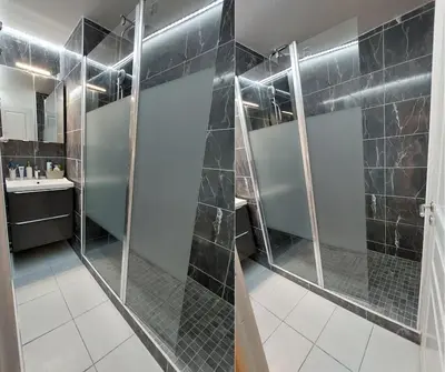 a bathroom with a walk in shower and a sink at WOW* mer/piscine/climat/parking in Cannes