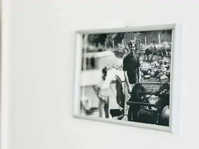 a black and white photo of people in a market at Le Splendide - studio croisette - vue mer in Cannes
