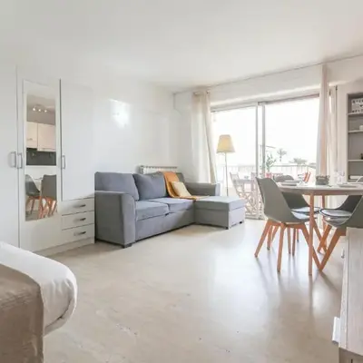 Studio with Huge Terrace close to the beach-Clim Mobile- BENAKEY