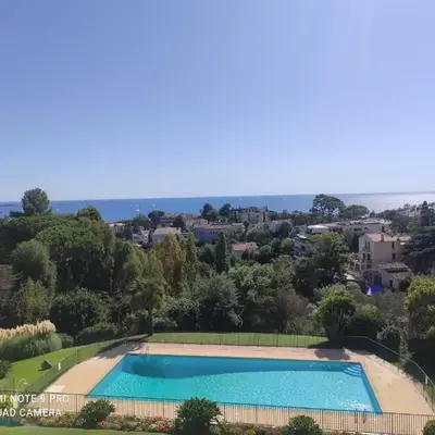 superbe 2 pièces à Cannes vue imprenable