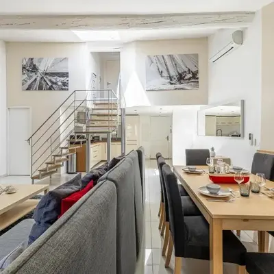 MEY T3 - Magnifique LOFT 3 pièces à 50m du vieux port et des plages