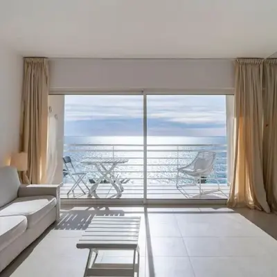 Beautiful studio with great sea view