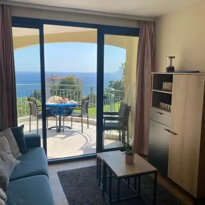 Cannes vue mer appt 4pers