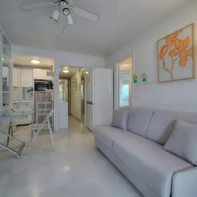 One Bed Apt in the center of Cannes - 2198