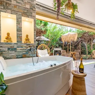 LA VILLA BALI A CANNES