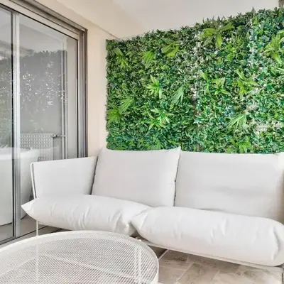 Superbe studio avec terrasse à 10 min de la plage