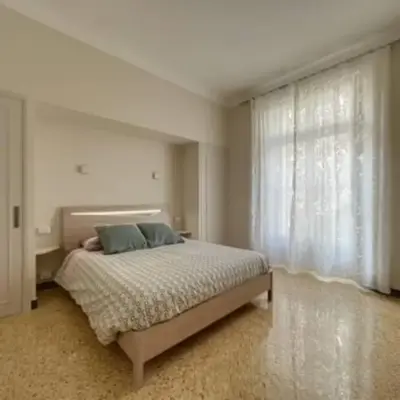 Appartement central rue Hoche