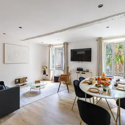 15 RIOUFFE - Splendide appartement 6 couchages à 50m à pieds du Palais