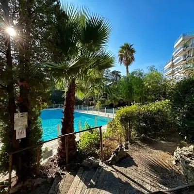 A018-Large studio with sea view swimming pool garage