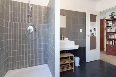 a bathroom with a shower and a sink at Le Sorbier By ApiRent #Wifi #Climatisation #Lumineux in Cannes