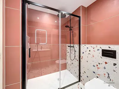 a shower with a glass door in a bathroom at Le Montfleury - Studio 28m2 - Vue mer - Centre in Cannes