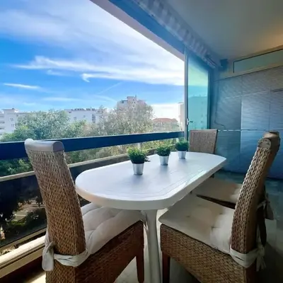 B038 Spacieux Appartement proche Croisette parking