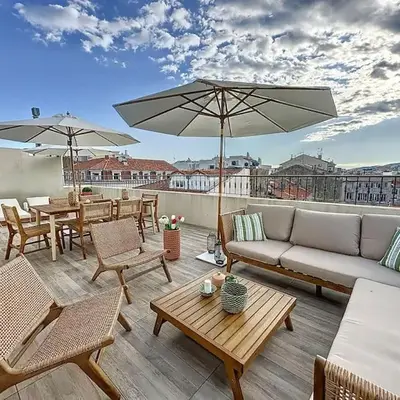 79m2 Penthouse