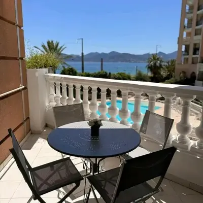 Cannes appartement vue mer