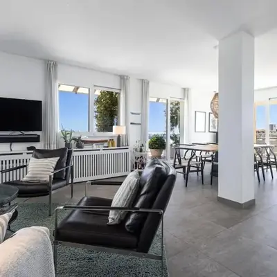 Outstanding Rooftop Cannes 4 bed Apt Sea Views