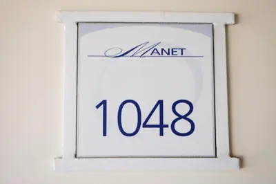 a picture of a sign on a wall at Résidence Cannes Villa Francia - maeva Home - Appartement 2 pièces 4 personnes - Sélection MAE-2351 in Cannes