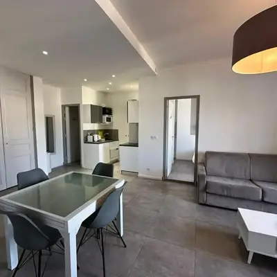 B081 - Bel appartement Cannes - Tassigny