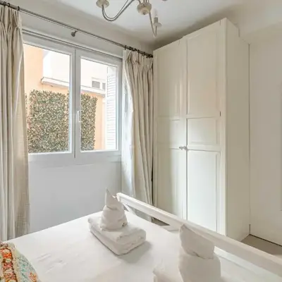 Cosy 2-Bedroom apartment - close to Martinez Hotel