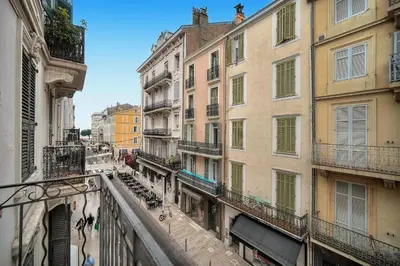 a view of a city street with buildings at Design 2 pièces CARRE D'OR -COEUR DE CANNES A1B205 in Cannes