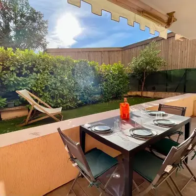 Appartement 2 pièces avec un jardin privatif