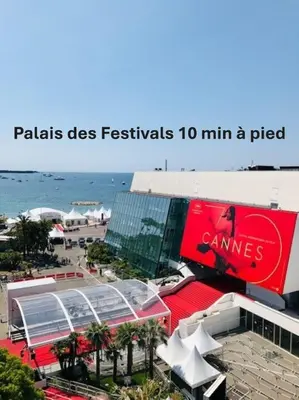 a picture of a mall with the ocean in the background at Elégant 2 pièces TERRASSE, SUQUET-CENTRE HISTORIQUE A1B261 in Cannes