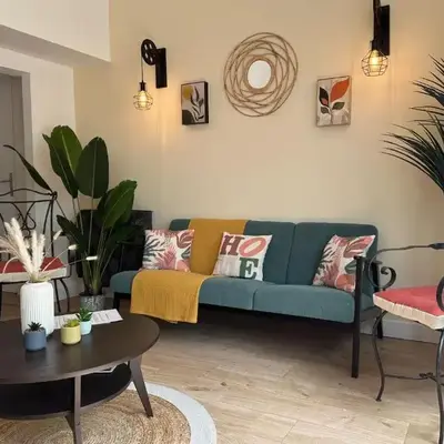 Spacious duplex near the city center of Cannes