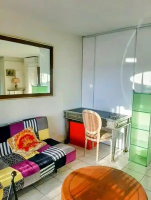 Gallery image of Two rooms terrace in Cannes