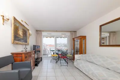 Gallery image of Cœur de Cannes Élégance & Détente avec Terrasse in Cannes