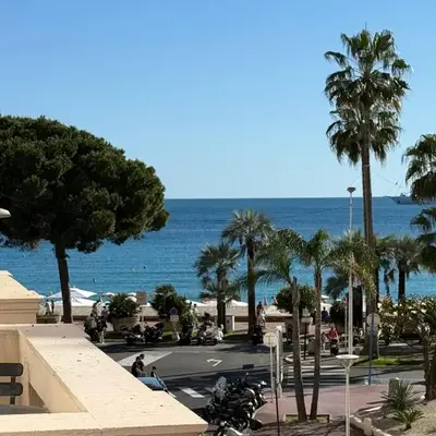 Cannes Croisette Miramar escape