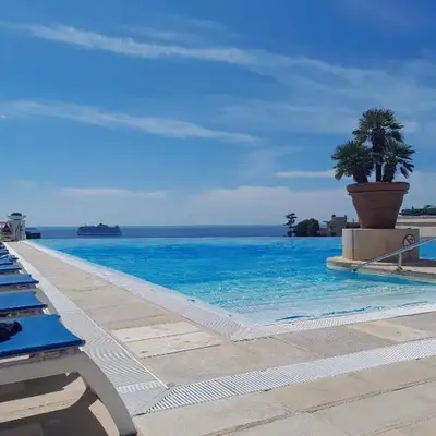 Cannes Villa Francia appartement climatisé vue mer