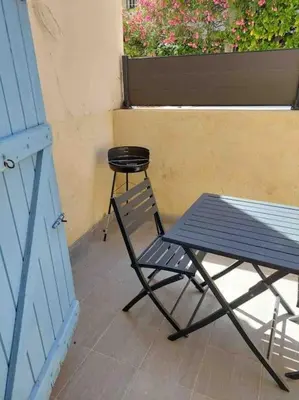 Gallery image of Superb studio with terrace, calm and tranquility in Cannes