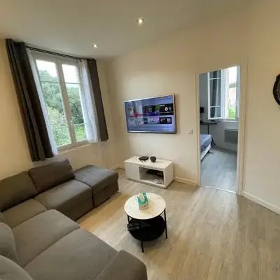 2 pièces au calme