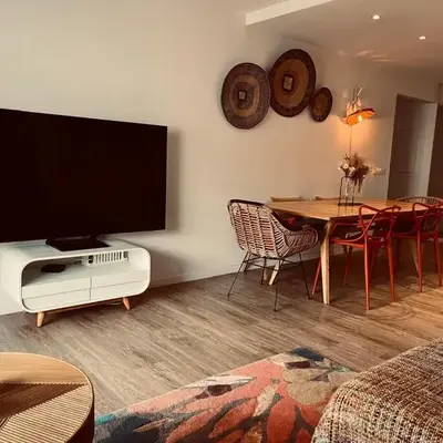 T3 pièces lumineux à à 1 min de la plage Quartier Palm Beach Cannes