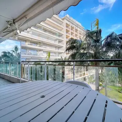 REF 1908 - Cannes Croisette - Apartment for rent