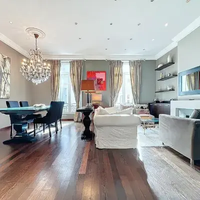 Beautiful 2 bedroom bourgeois style Antibes 333