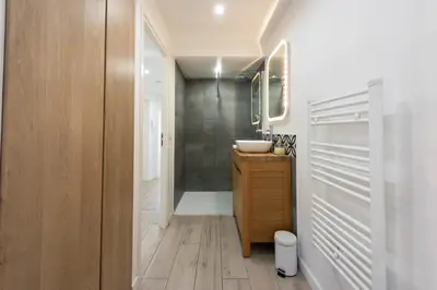 a bathroom with a sink and a shower at 3P Central Cannes Suquet in Cannes