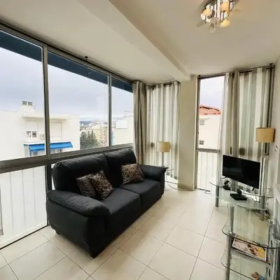 Two bedroom apartment on a high floor in the center of Cannes a few steps from the Croisette beaches - 2229