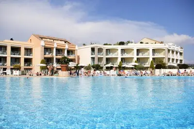 a large swimming pool in front of a hotel at Résidence Cannes Villa Francia - maeva Home - Appartement 2 pièces 4 personnes - Sélection MAE-5131 in Cannes