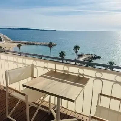 Appartement face mer LES PRINCES