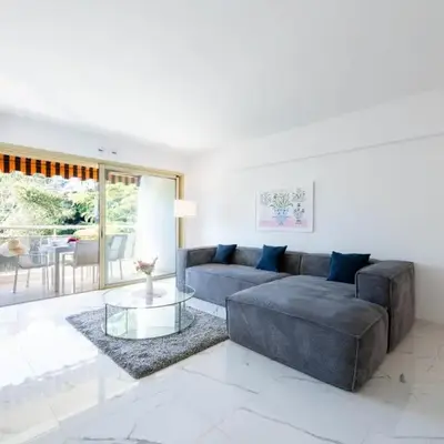 Spacious 2-Br Apartment in a Residence with Pool